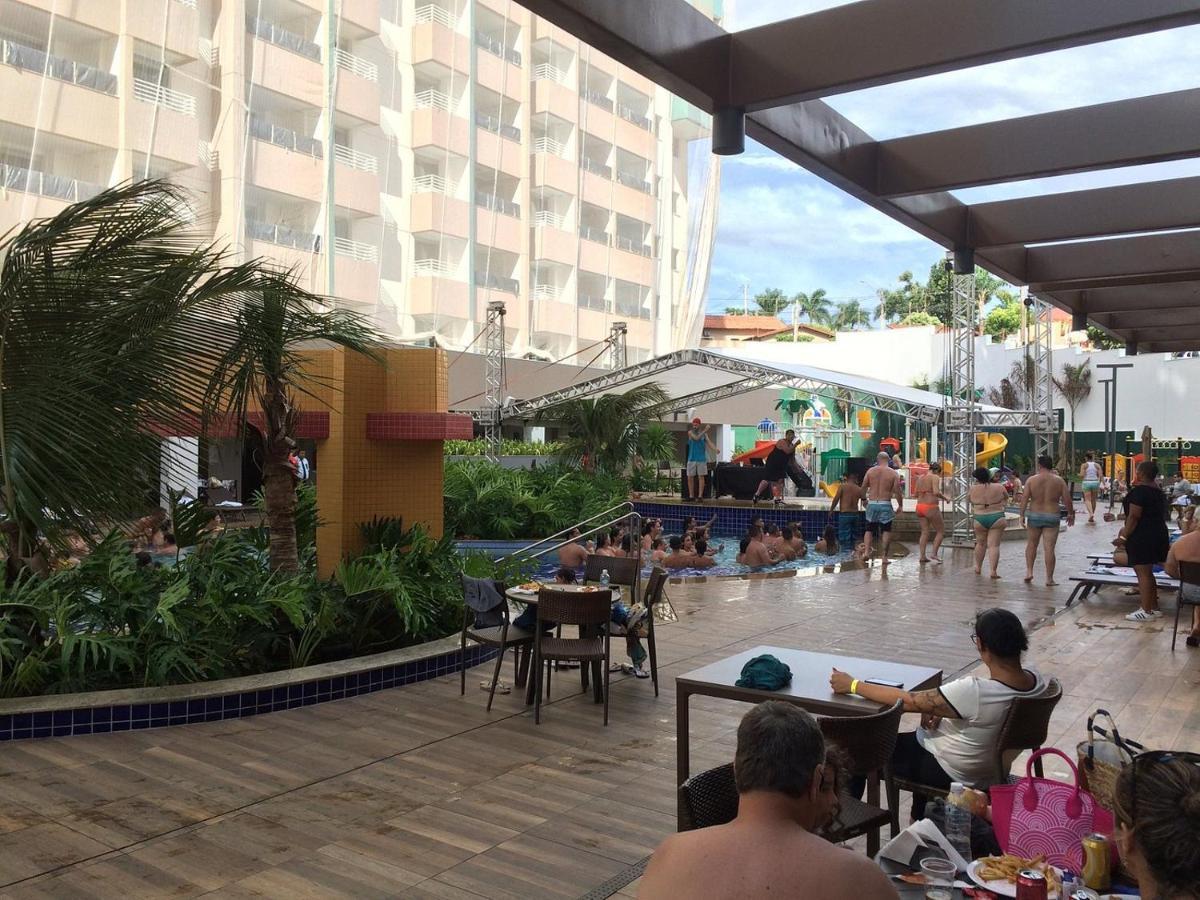 Olimpia Park Resort O Mais Divertido Resort Em Frente Ao Thermas Dos Laranjais - Pague Em Ate 12 Vezes エクステリア 写真