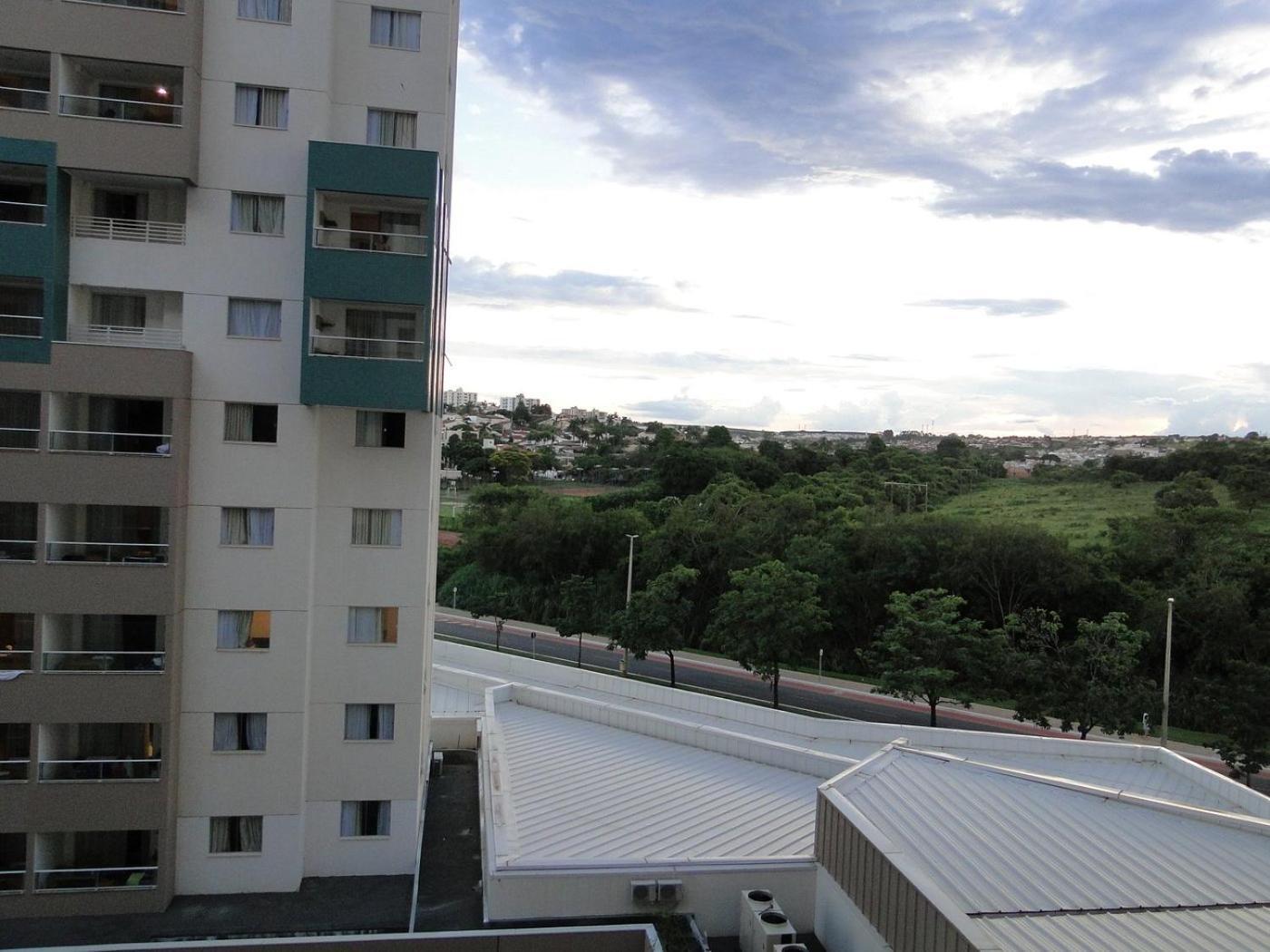 Olimpia Park Resort O Mais Divertido Resort Em Frente Ao Thermas Dos Laranjais - Pague Em Ate 12 Vezes エクステリア 写真
